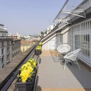 Duomo With Lovely Terrace Apartment