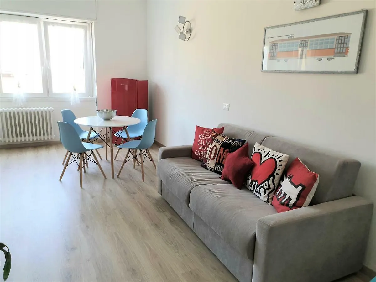 34 Via Giulio Carcano location